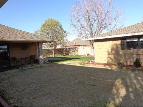 3208 Partridge, Altus, OK 73521 photo 7