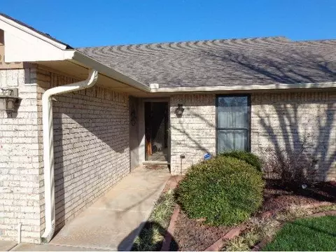 3208 Partridge, Altus, OK 73521 photo 3