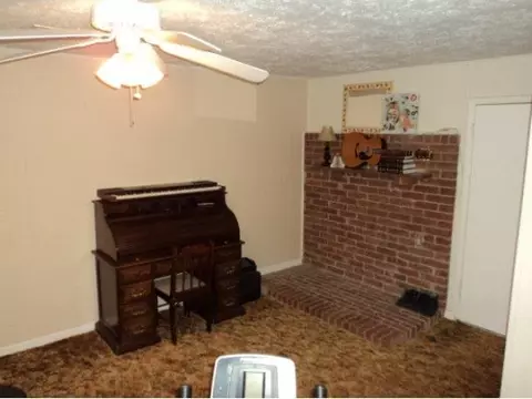 1201 E Chestnut, Altus, OK 73521 photo 9