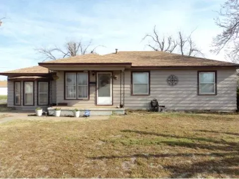 1201 E Chestnut, Altus, OK 73521 photo 1