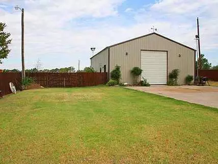 1207 N Sara Rd, Tuttle, OK 73089 photo 10