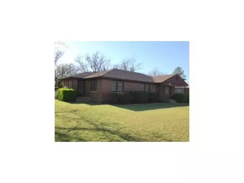 601 N 16th, Frederick, OK 73542 photo 1
