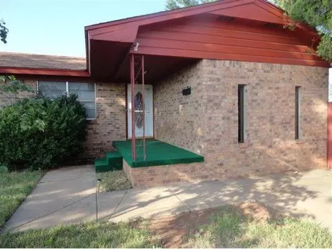 704 Mars, Altus, OK 73521 photo 19