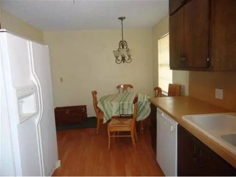 704 Mars, Altus, OK 73521 photo 9