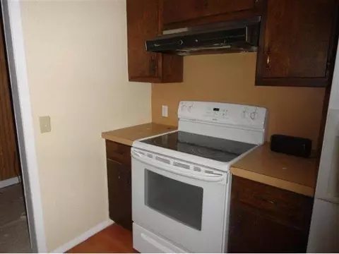 704 Mars, Altus, OK 73521 photo 6