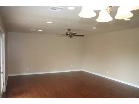1309 Inis, Altus, OK 73521 photo 5