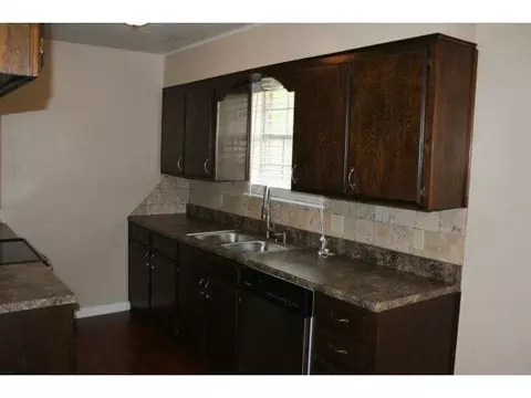 1309 Inis, Altus, OK 73521 photo 7