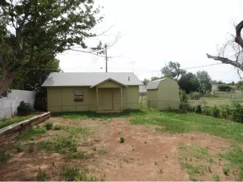 912 N Willard, Altus, OK 73521 photo 6