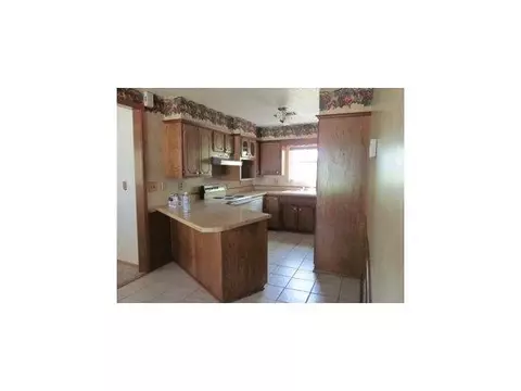 314 N 5th St, Thomas, OK 73669 photo 4