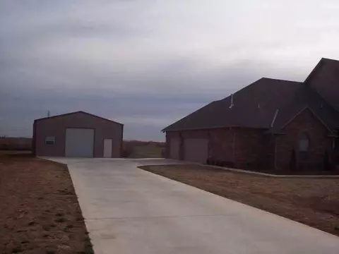 3424 Shell Ln, Yukon, OK 73099 photo 2