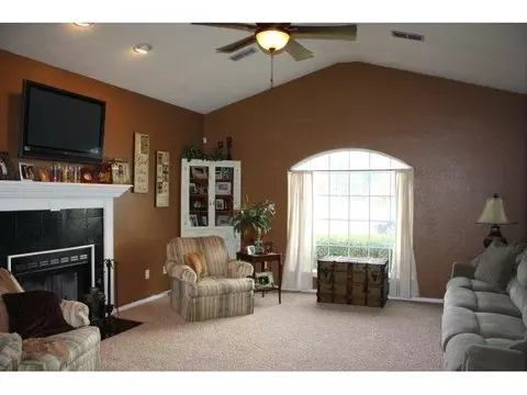 1212 N Towne, Altus, OK 73521 photo 3