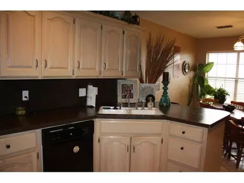 1212 N Towne, Altus, OK 73521 photo 14
