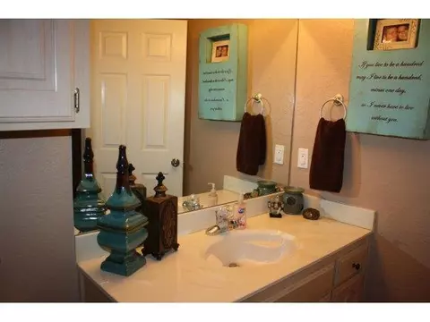 1212 N Towne, Altus, OK 73521 photo 19