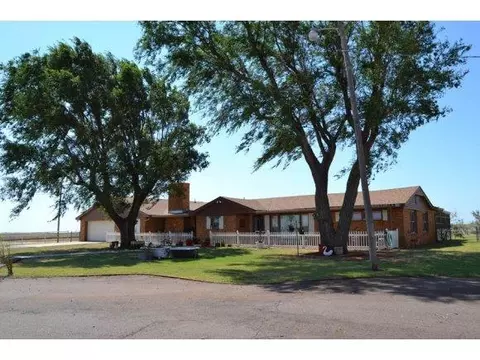 20376 E 1050 Rd, Elk City, OK 73644 photo 3