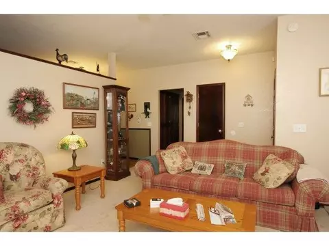 404 Crest, Norman, OK 73071 photo 7
