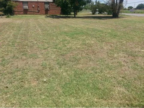 1409 E Oakhurst, Altus, OK 73521 photo 17