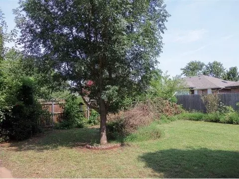 524 Goshawk, Norman, OK 73072 photo 17