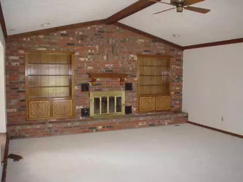 5908 Aero Dr, Tuttle, OK 73089 photo 2