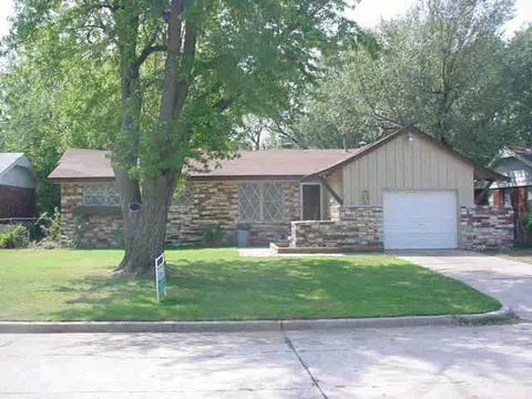 6912 NW 60th, Bethany, OK 73008 photo 1