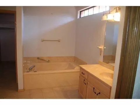 121 Buena Vista Loop, Altus, OK 73521 photo 13