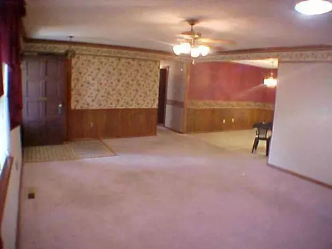 605 SW 3rd, Tuttle, OK 73089 photo 9