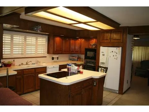 800 E Cypress, Altus, OK 73521 photo 7