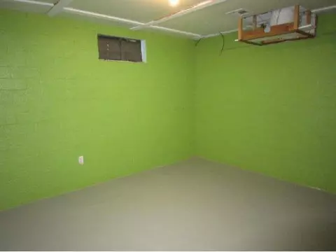 301 S Main St, Thomas, OK 73669 photo 23