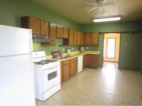 301 S Main St, Thomas, OK 73669 photo 5