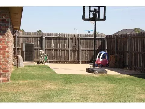 1004 Stephanie, Altus, OK 73521 photo 33