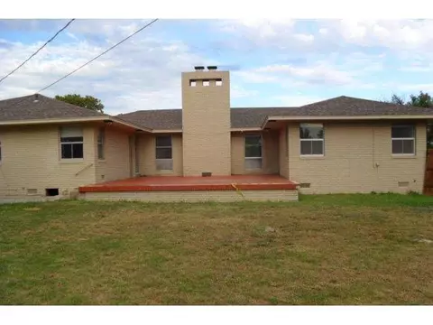 1009 E, Snyder, OK 73566 photo 3