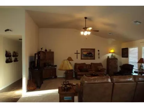 3008 White Tail Dr, Altus, OK 73521 photo 3