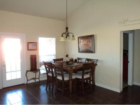 3008 White Tail Dr, Altus, OK 73521 photo 8