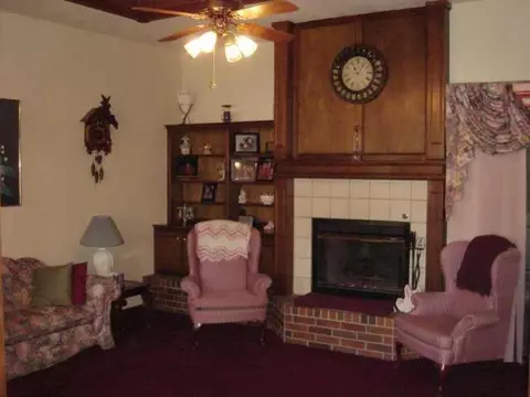 100 Wilderness Dr, Norman, OK 73071 photo 2