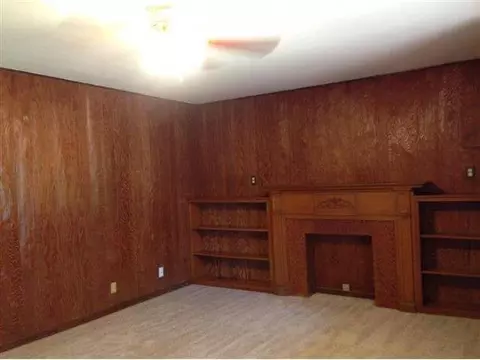 1808 Beverly, Altus, OK 73521 photo 16