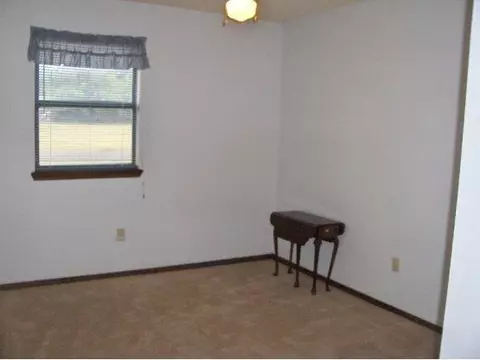 500 Clifford St, Wayne, OK 73095 photo 9