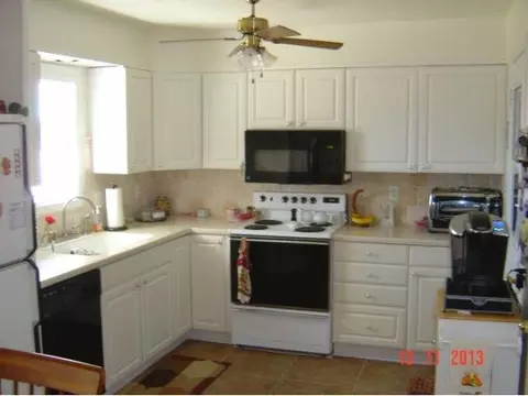 1604 Monroe, Altus, OK 73521 photo 2