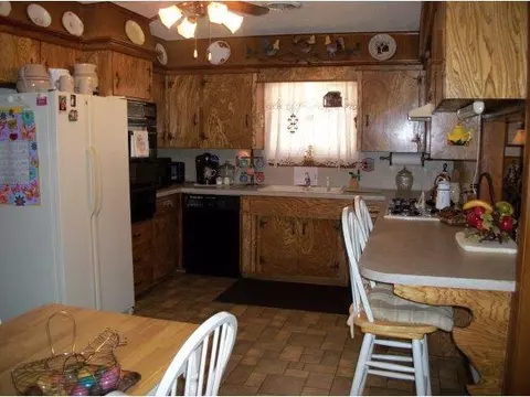 401 Mockingbird N, Altus, OK 73521 photo 4