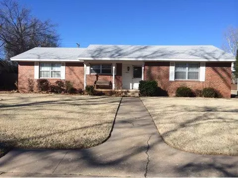 1401 Vine, Norman, OK 73072 photo 1