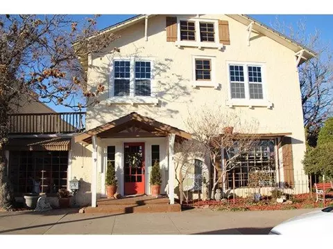 123 E Commerce, Altus, OK 73521 photo 1
