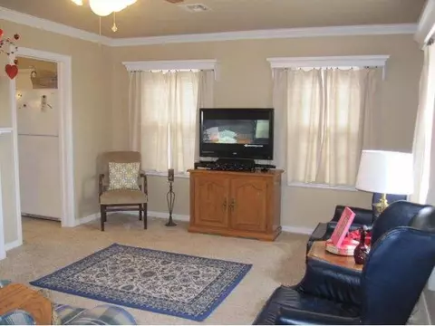 1004 Elm, Altus, OK 73521 photo 5