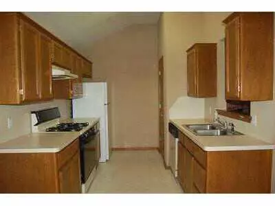 2020 East Vw, Norman, OK 73071 photo 2