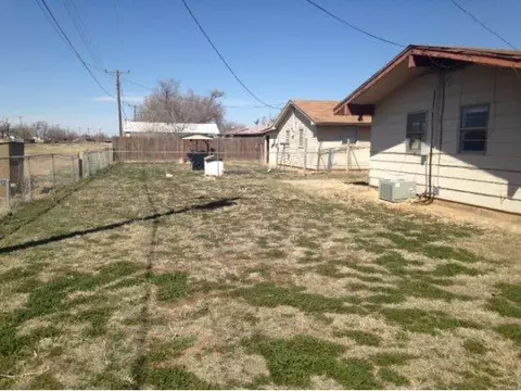 1116 Burns, Altus, OK 73521 photo 17