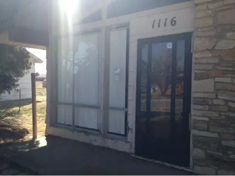 1116 Burns, Altus, OK 73521 photo 2