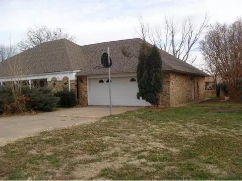 906 12th, Snyder, OK 73566 photo 11