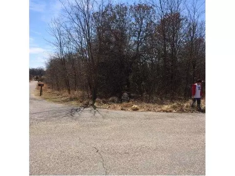 Undisclosed, Norman, OK 73026 photo 3