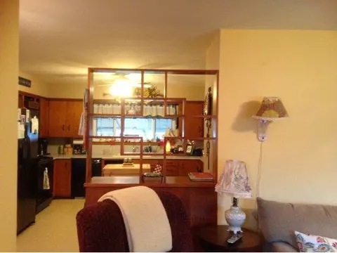 1205 E Gladstone Ave, Frederick, OK 73542 photo 4