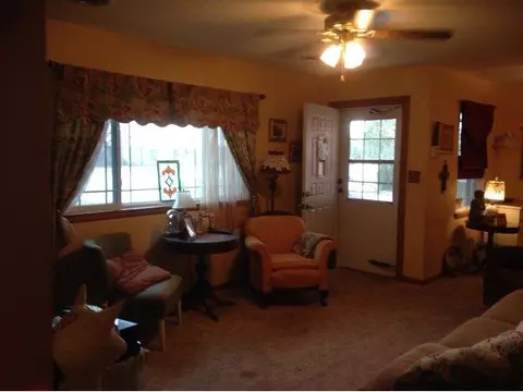 1205 E Gladstone Ave, Frederick, OK 73542 photo 3