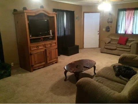 201 E 6th, Hydro, OK 73048 photo 4