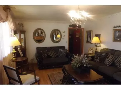 801 N Thomas, Altus, OK 73521 photo 4