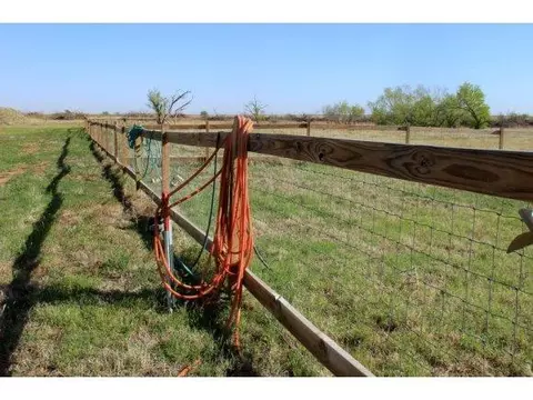 18259 E County Road 177, Eldorado, OK 73537 photo 33